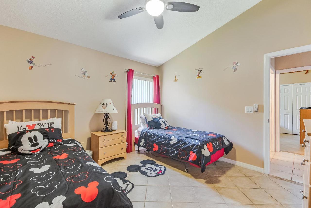 Two Master Bedrooms Pool Home Private Yard Орландо Екстер'єр фото